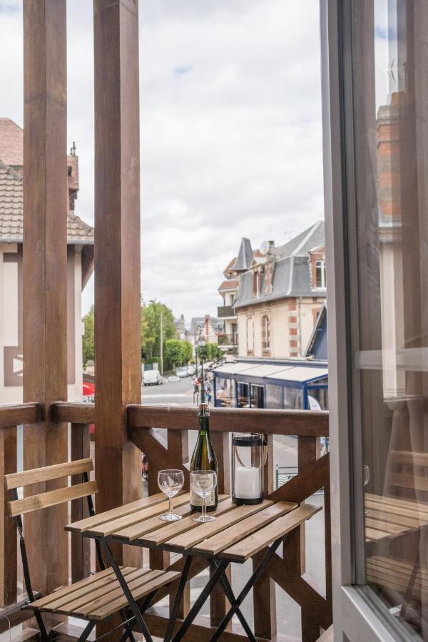 Cabourg Cosy Chic Cabourg Hyper-Centre 4 Pers, 2 Bedrooms , 2 Sdb, Terrasse, Wifi Exteriör bild